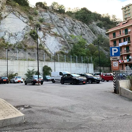 La Casetta Del Bianconiglio Con Garage * Genua