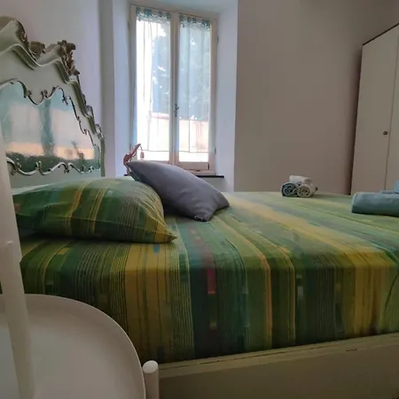 La Casetta Del Bianconiglio Con Garage Lägenhet