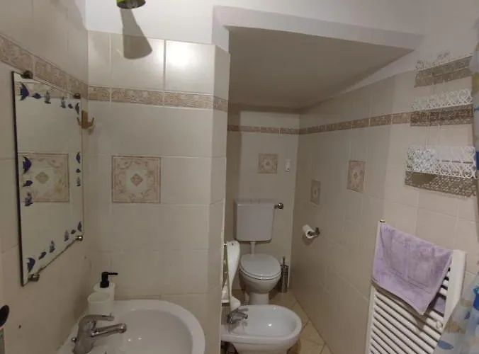 La Casetta Del Bianconiglio By Smart-home 아파트 *